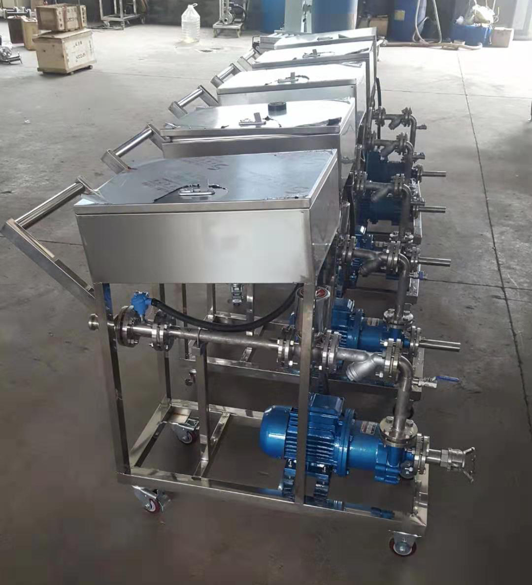 双氧水计量灌装车3.jpg